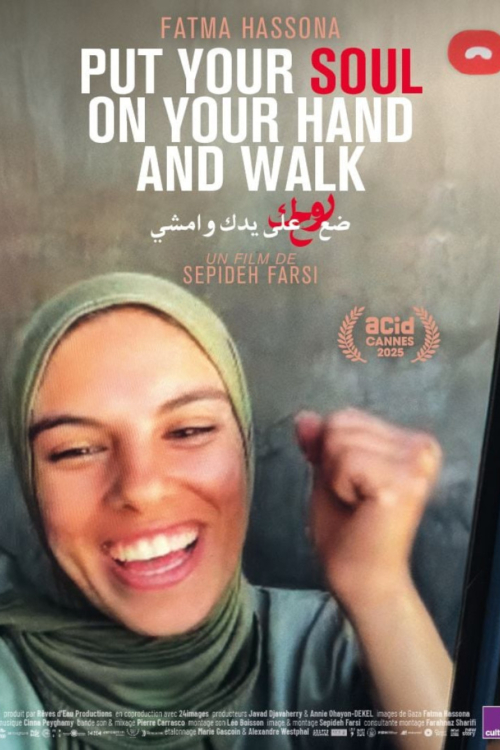 Affiche du film Put Your Soul on Your Hand and Walk